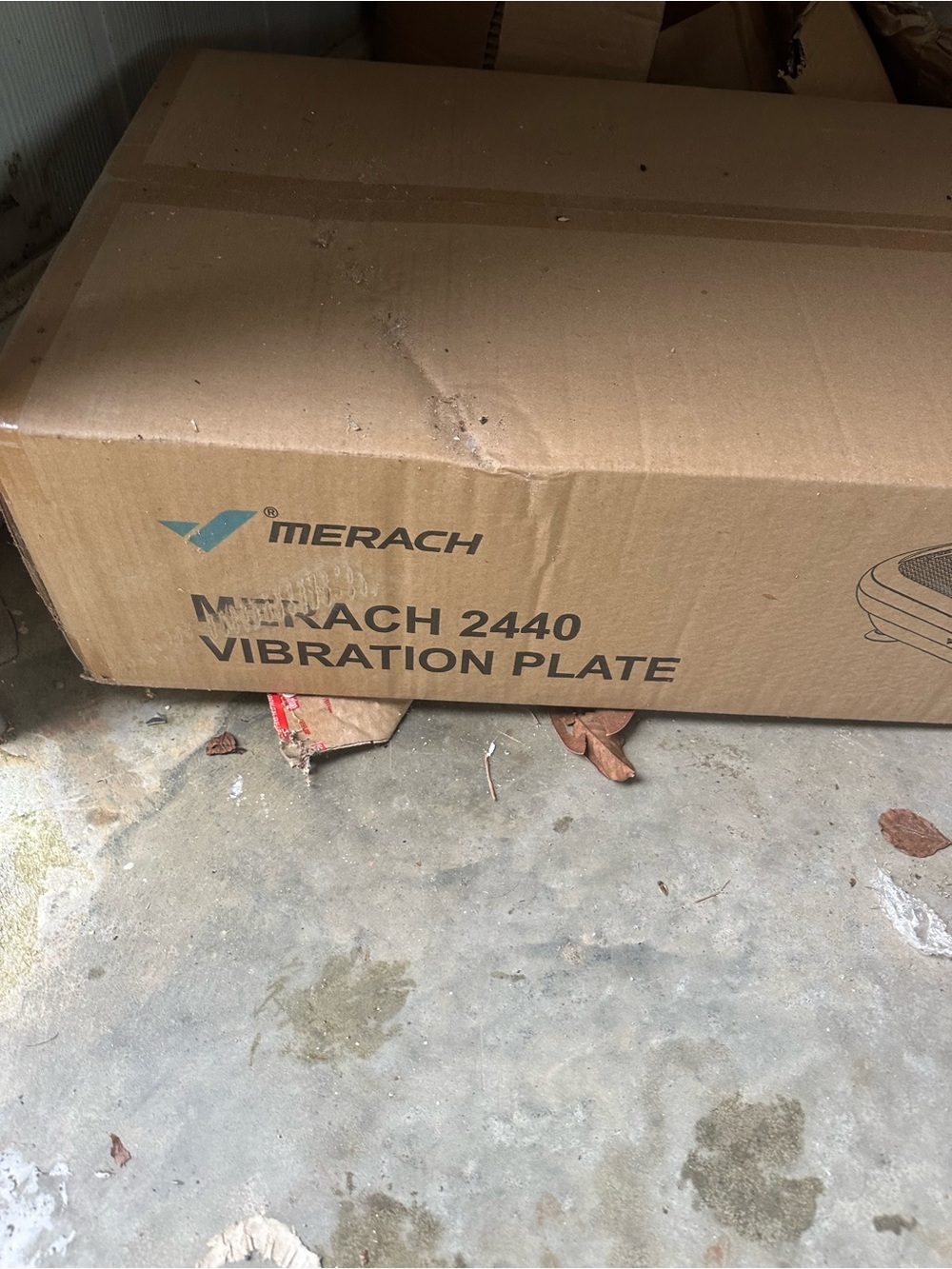 Merach 2440 Vibration Plate - Brand New! Hasn't been opened!